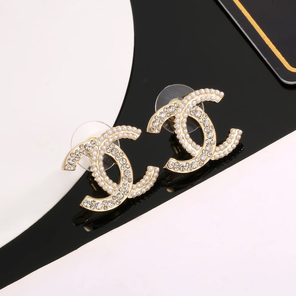 High-Quality Stud Earrings-110