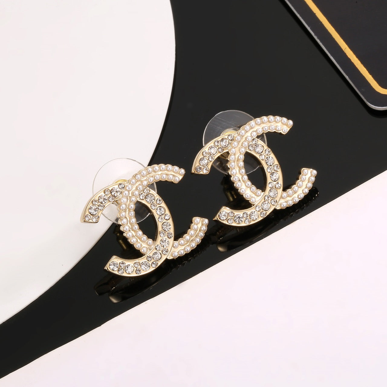 High-Quality Stud Earrings-110