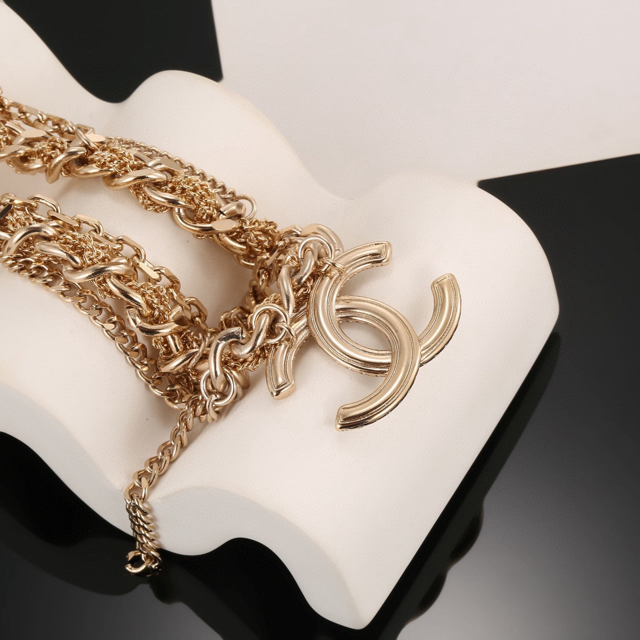 High-Quality Necklaces-100