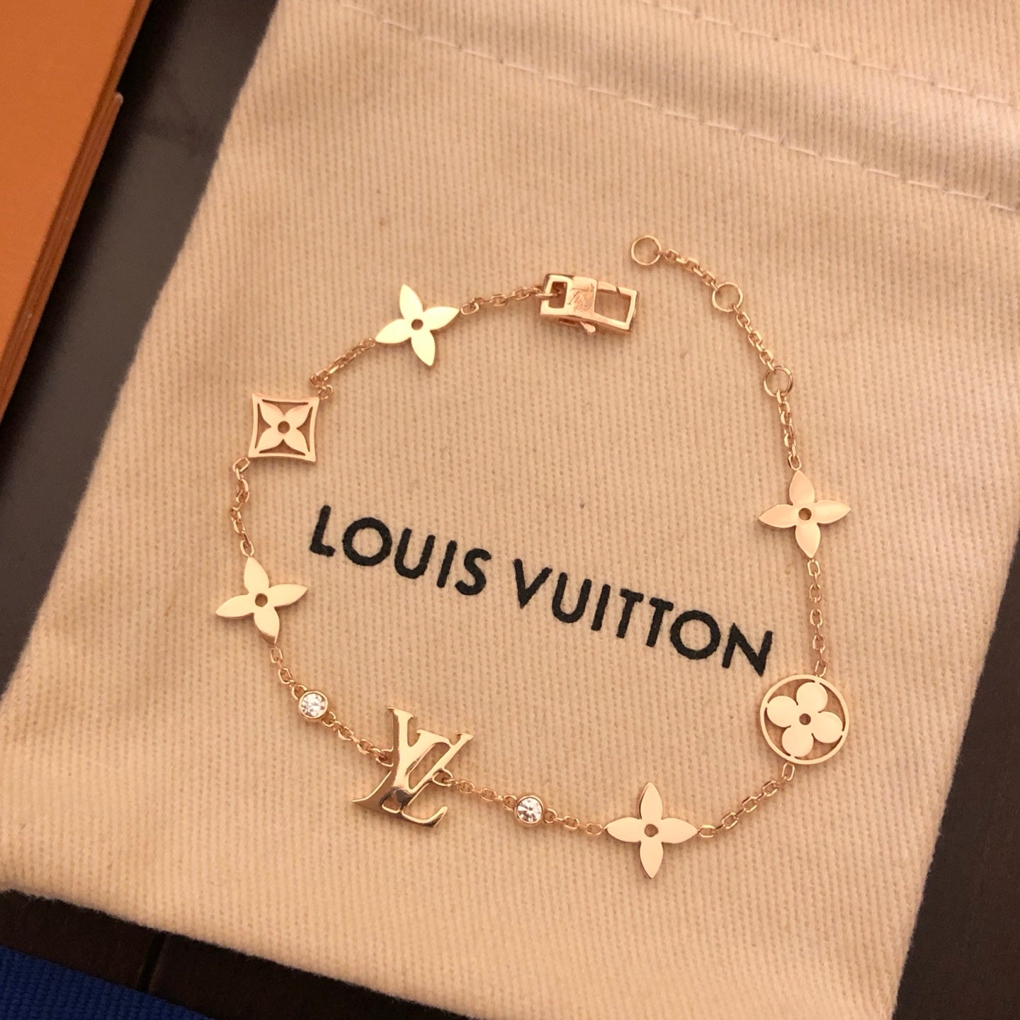 High-Quality Necklaces-10