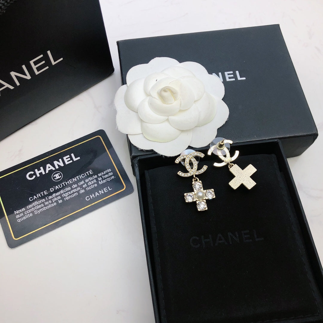High-Quality Stud Earrings-123