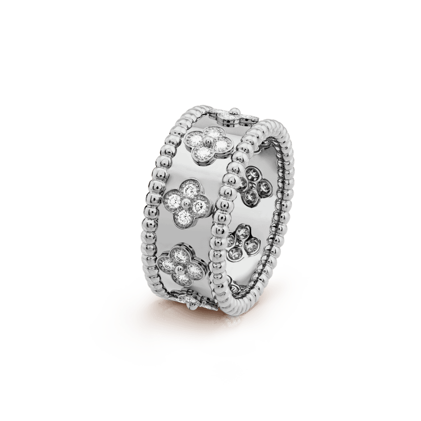 18K White Gold Perlée Clovers Ring
