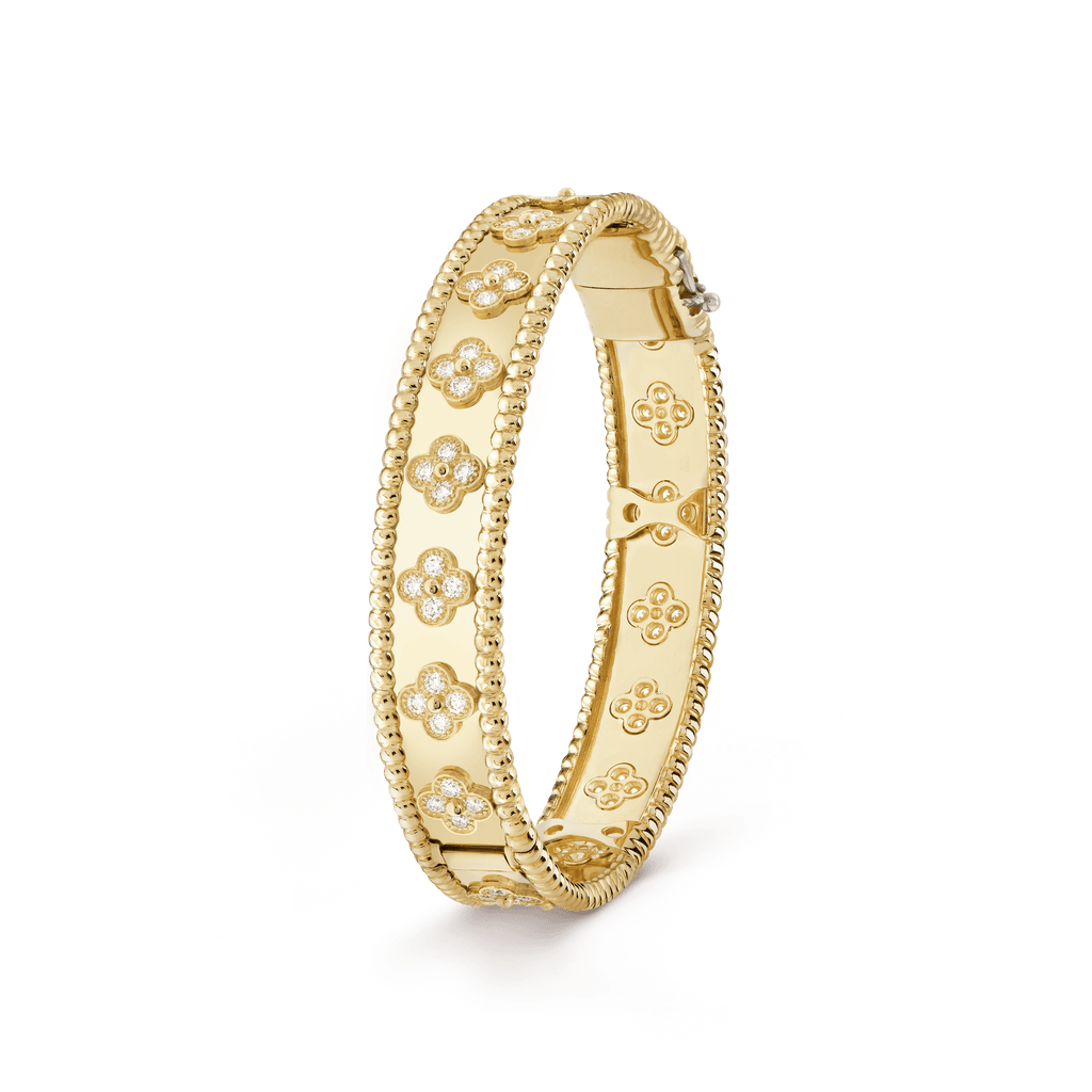 18K Yellow Gold Perlée Clovers Bracelet