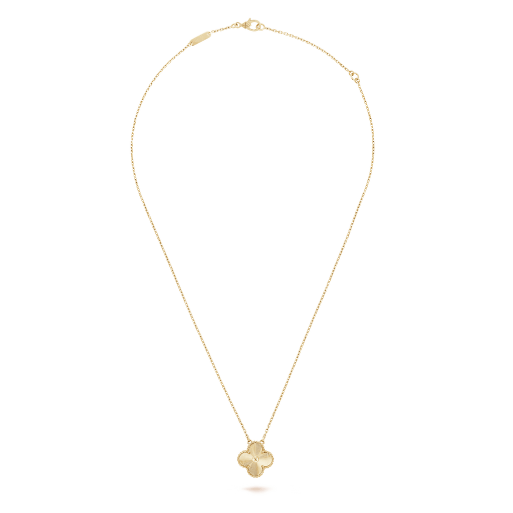 18K Vintage Alhambra Pendant Clover Necklace