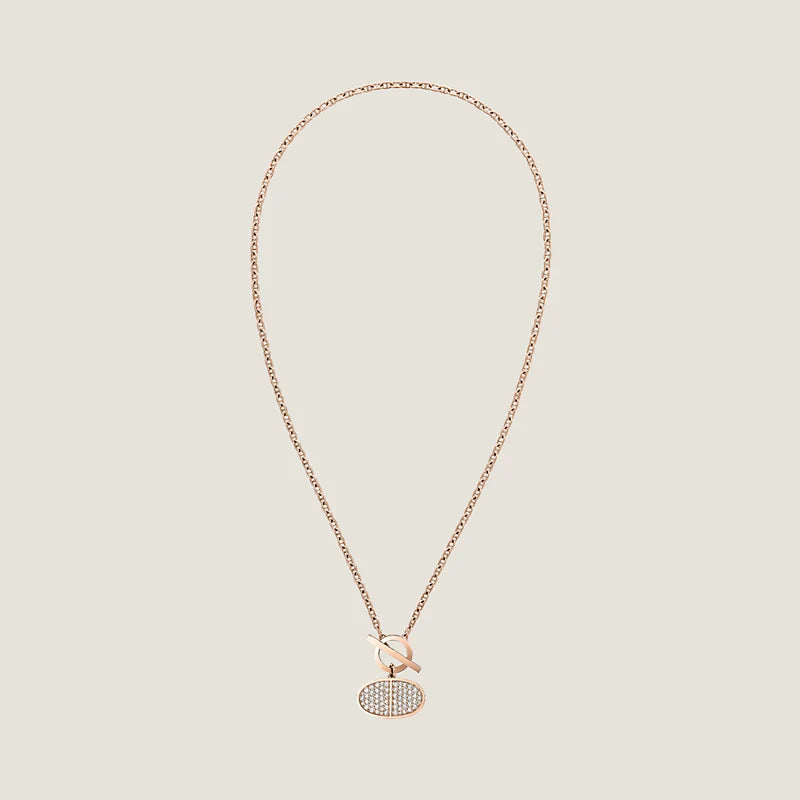 18K Chaine D'ancre Contour Pendant H Necklace
