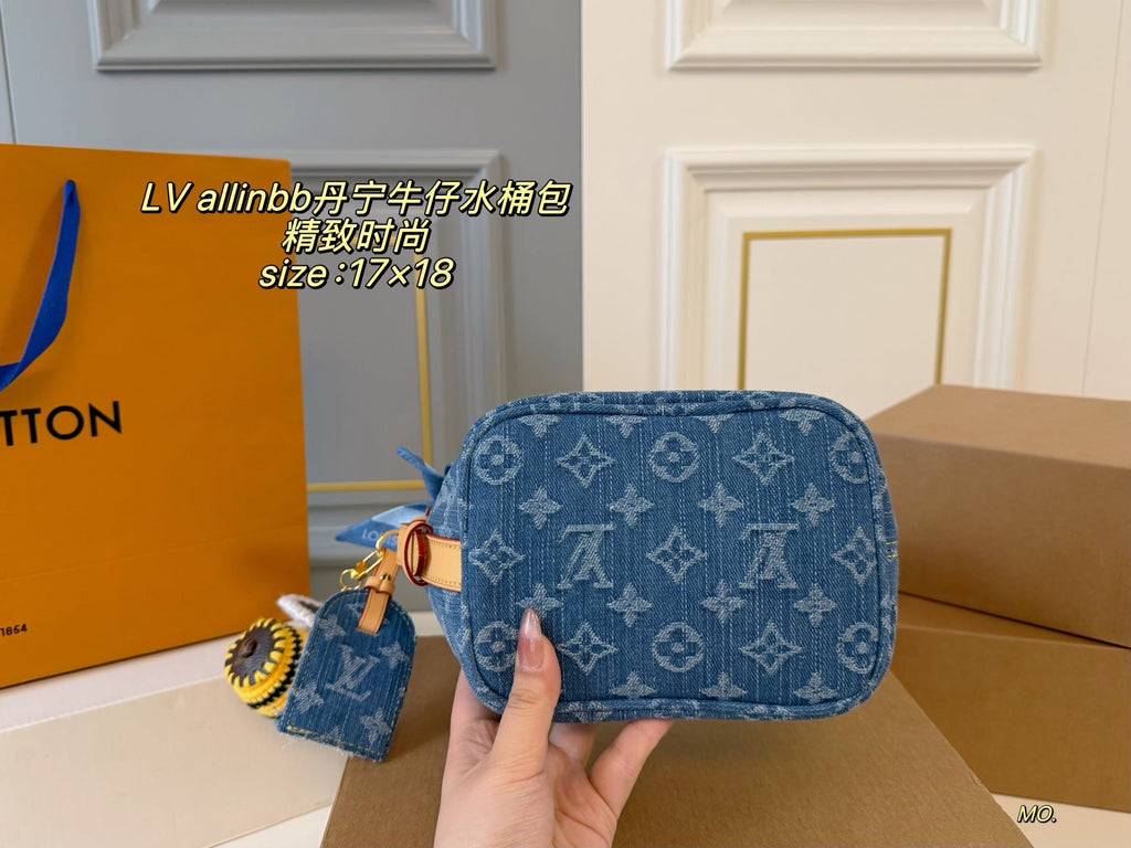 High-End Women's Fashion Handbags-9