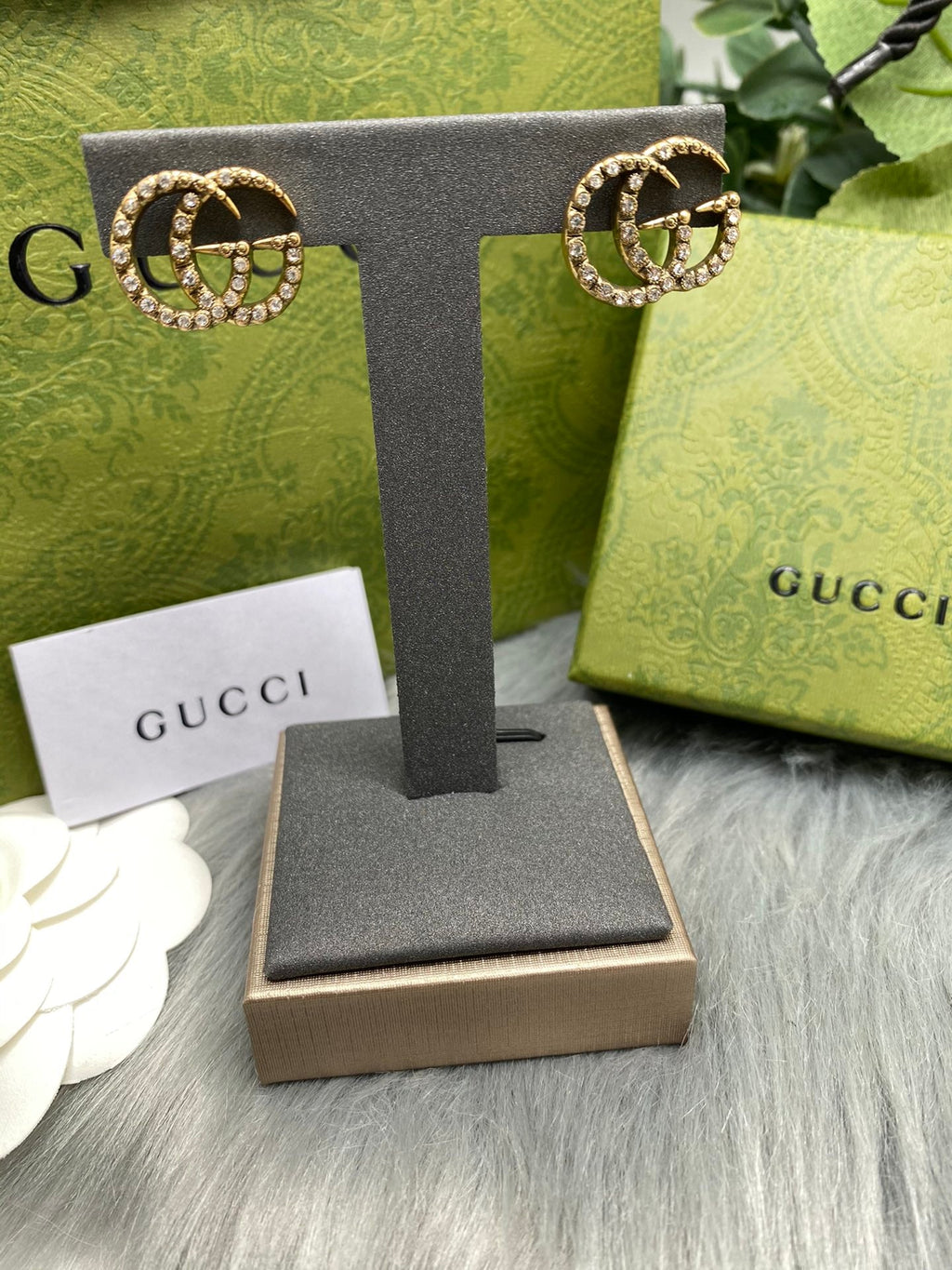Pearl earrings
