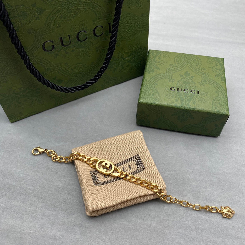 Gloden bracelet