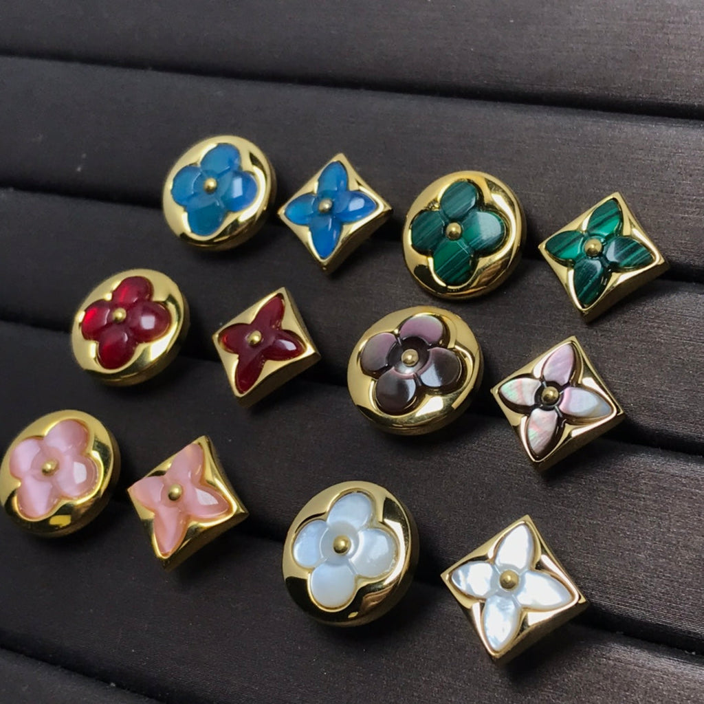 Fashion colorful earrings