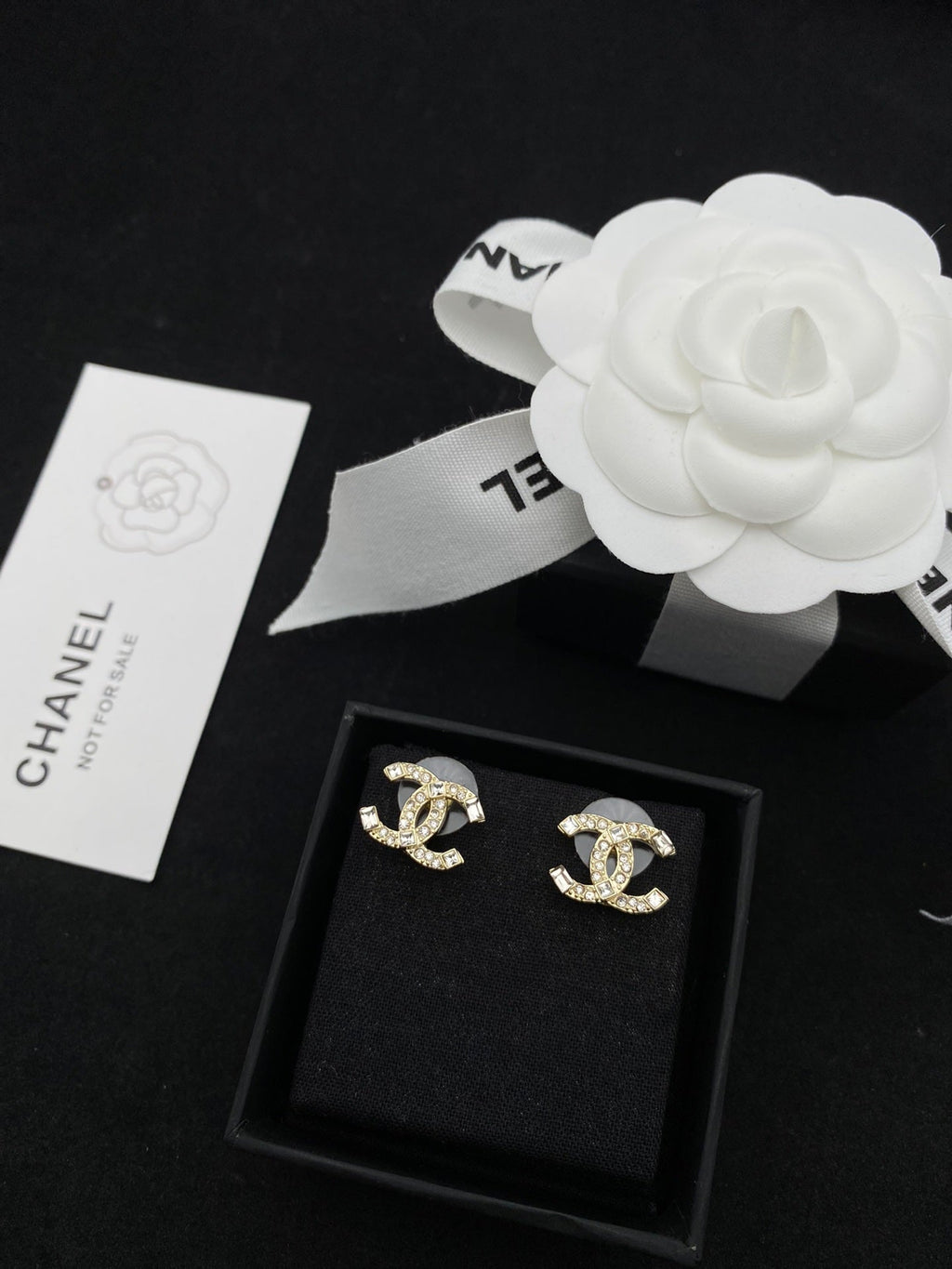 fashion crystal earrings