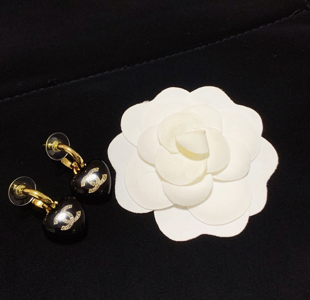 Black Fashion Earrings
