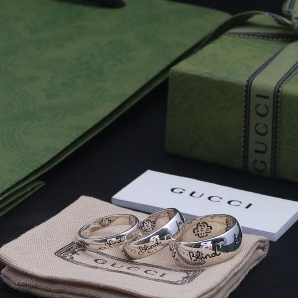 GG Blind For Love Ring