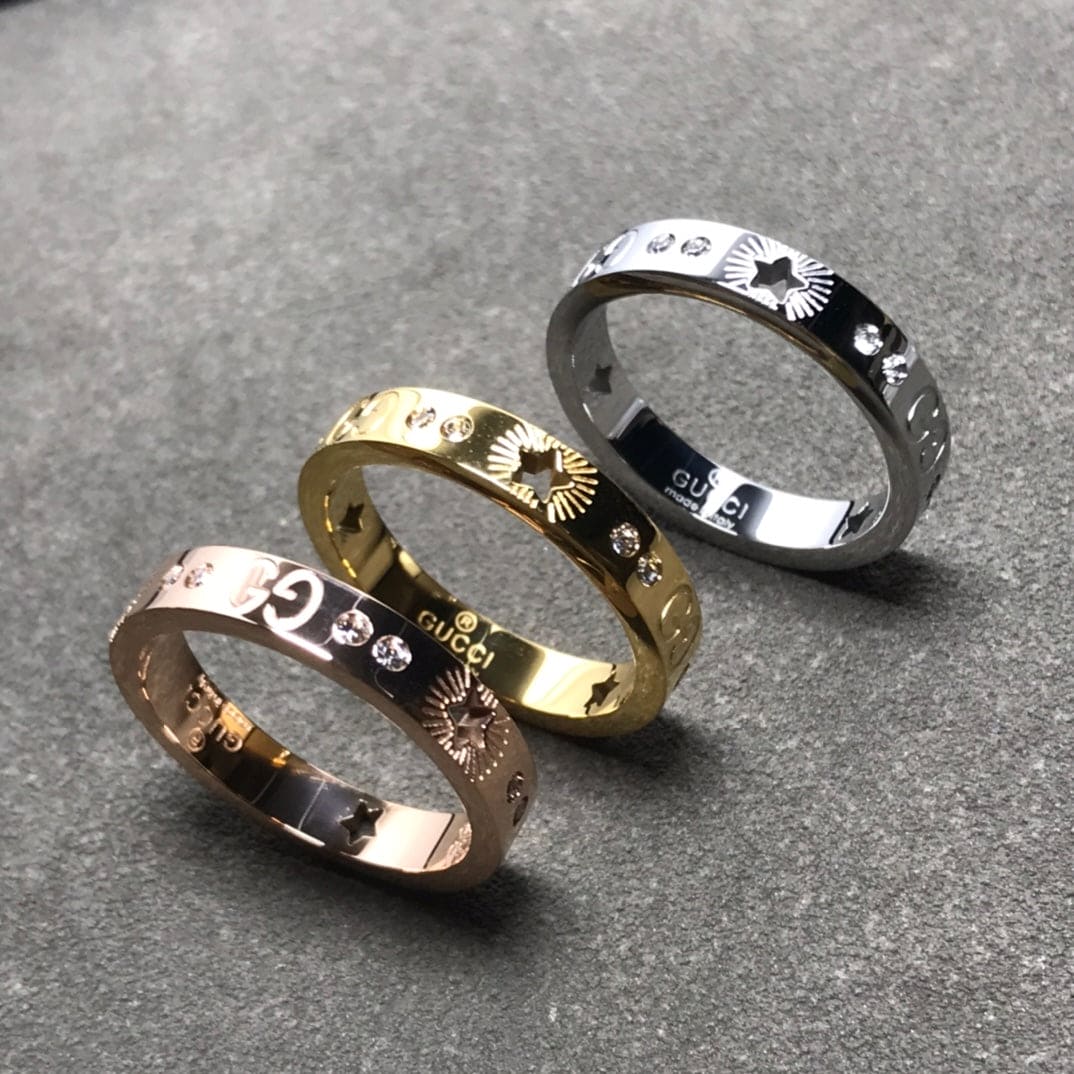 18K GG Icon Diamonds White Gold Ring