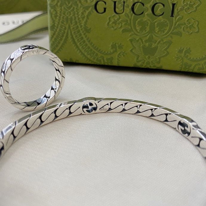 GG Interlocking G Cuff Bracelet