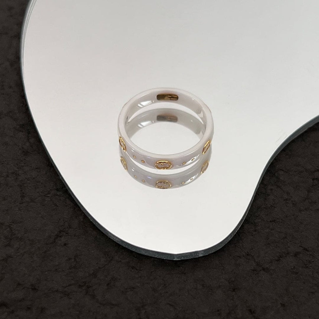 18K GG Icon White Zirconia Ring