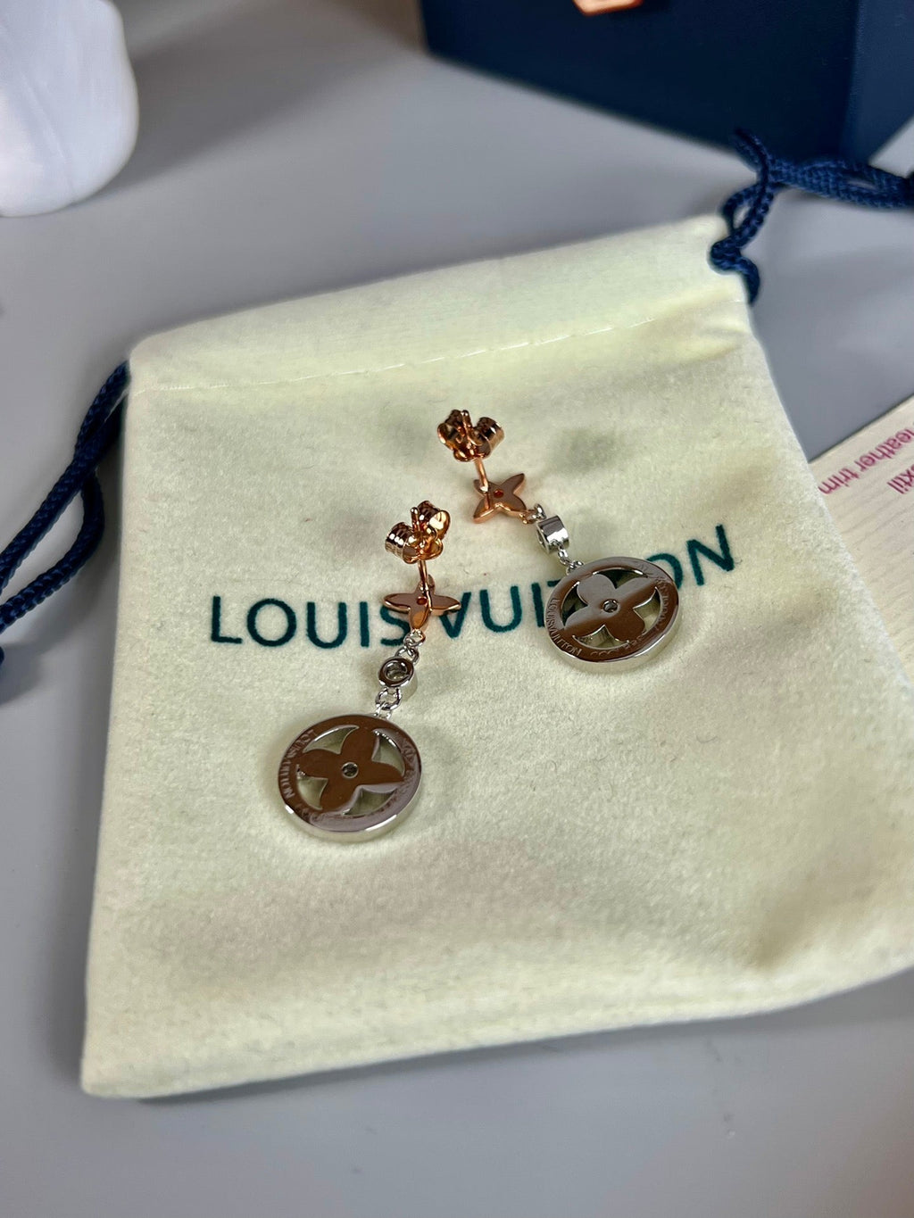 High-Quality Stud Earrings-13