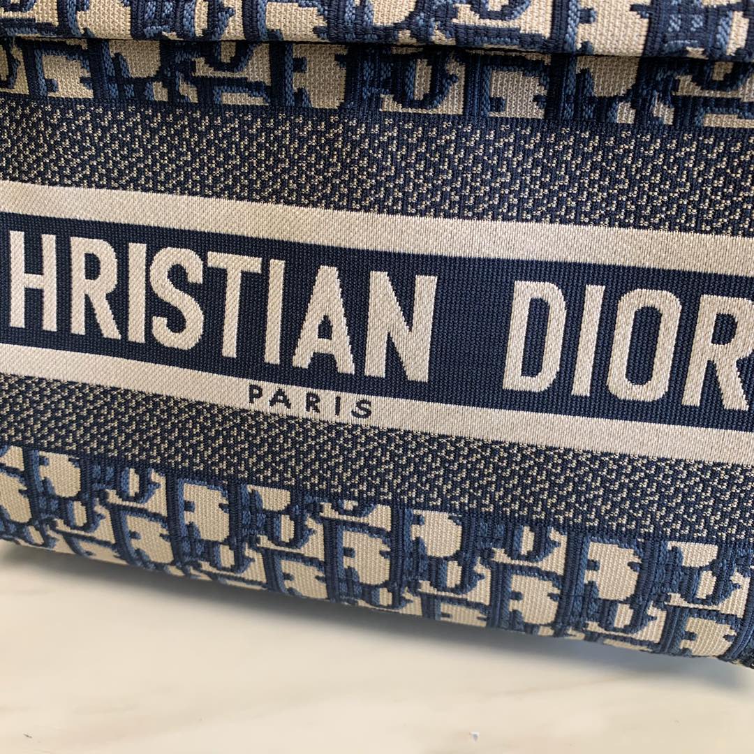 CD Backpack [ 35 x 41 x 15cm ]
