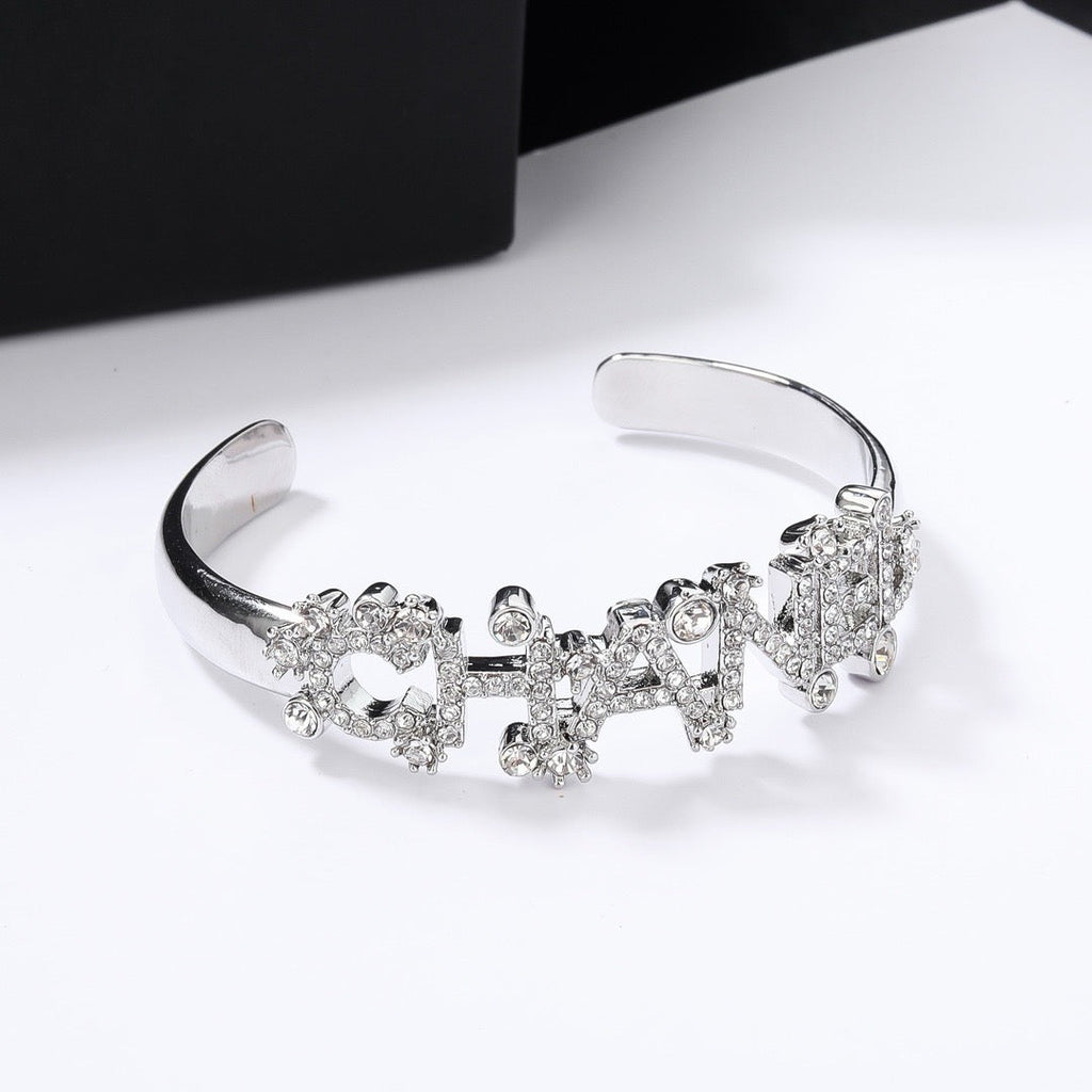 High-Quality Bracelets-185