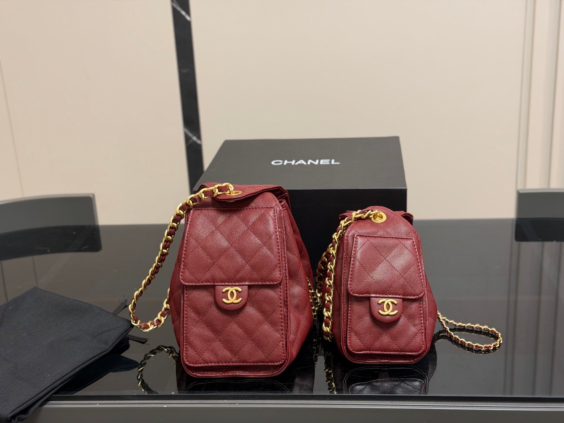 High-End Women's Fashion Handbags-26