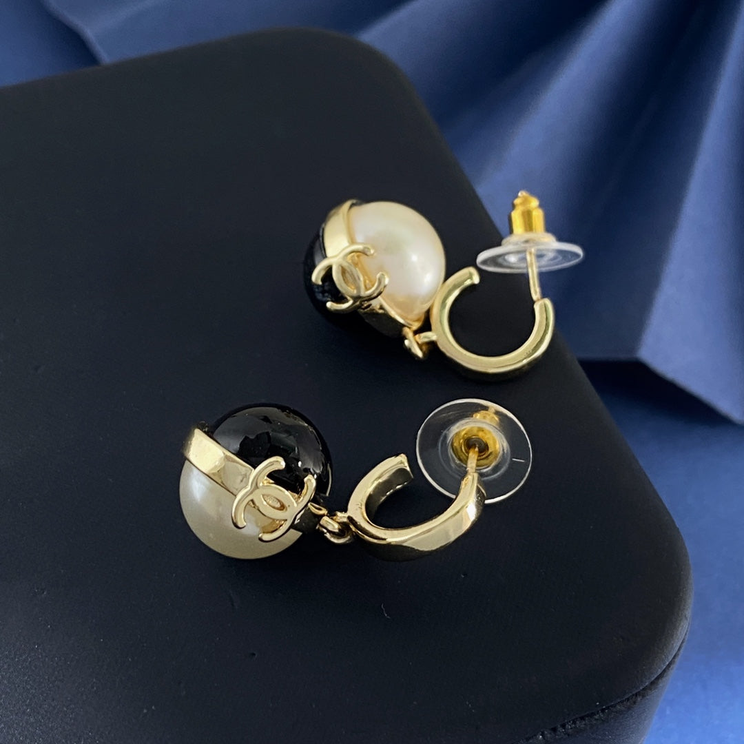 High-Quality Stud Earrings-171