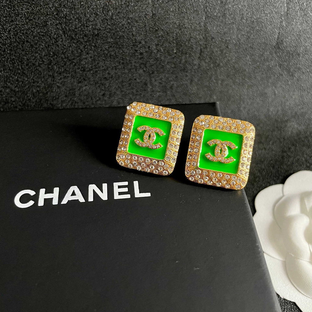 High-Quality Stud Earrings-150