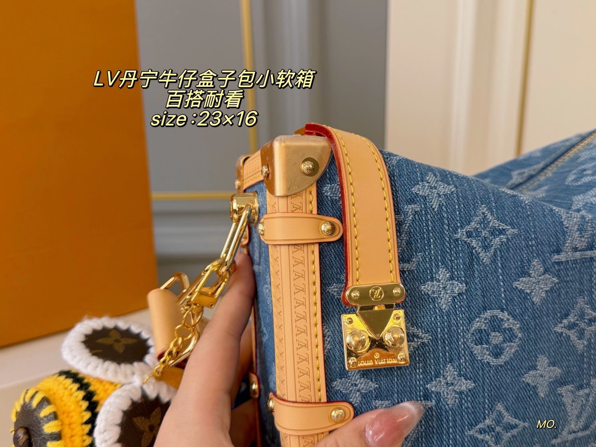 High-End Women's Fashion Handbags-10