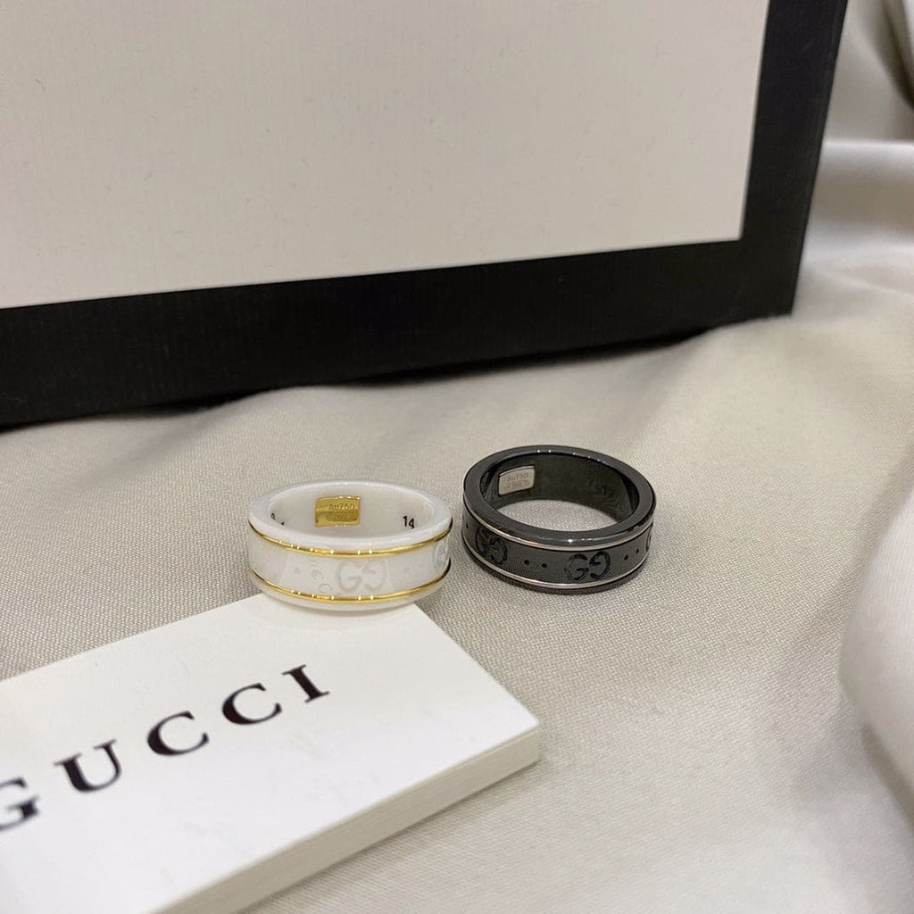 18K Double G Icon White Zirconia Ring