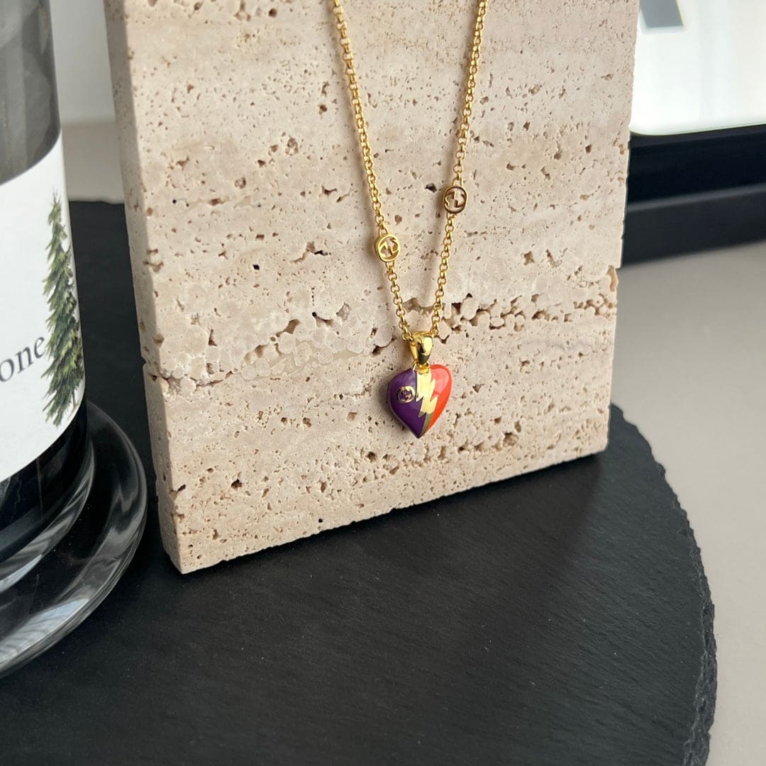 18K GG Interlocking G Heart Lightning Charm Necklace