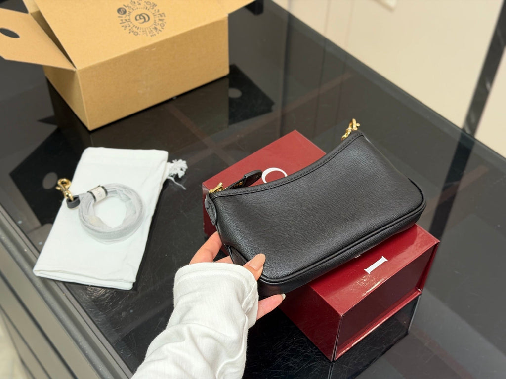 High-End Women's Fashion Handbags-19