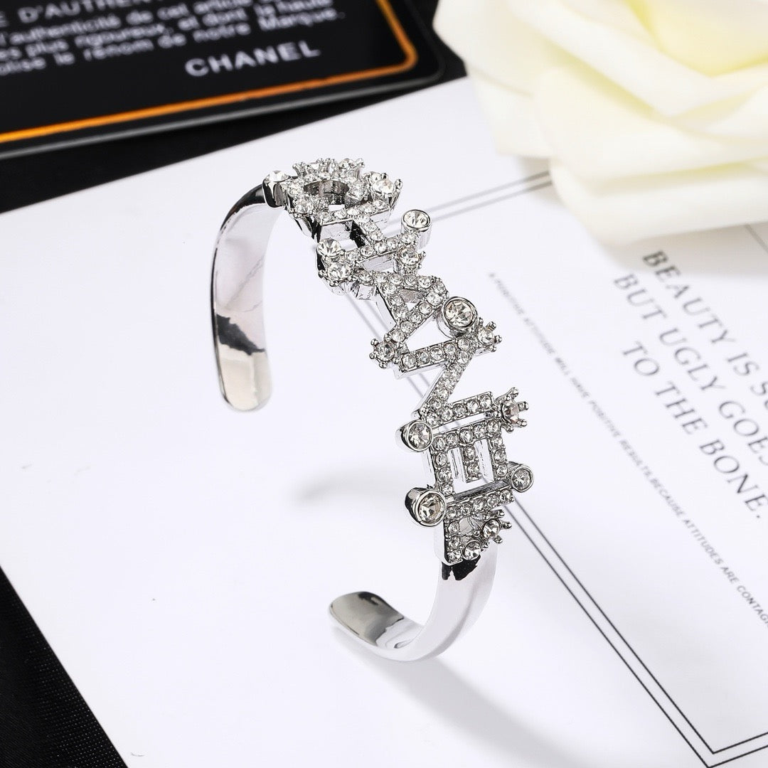 High-Quality Bracelets-185