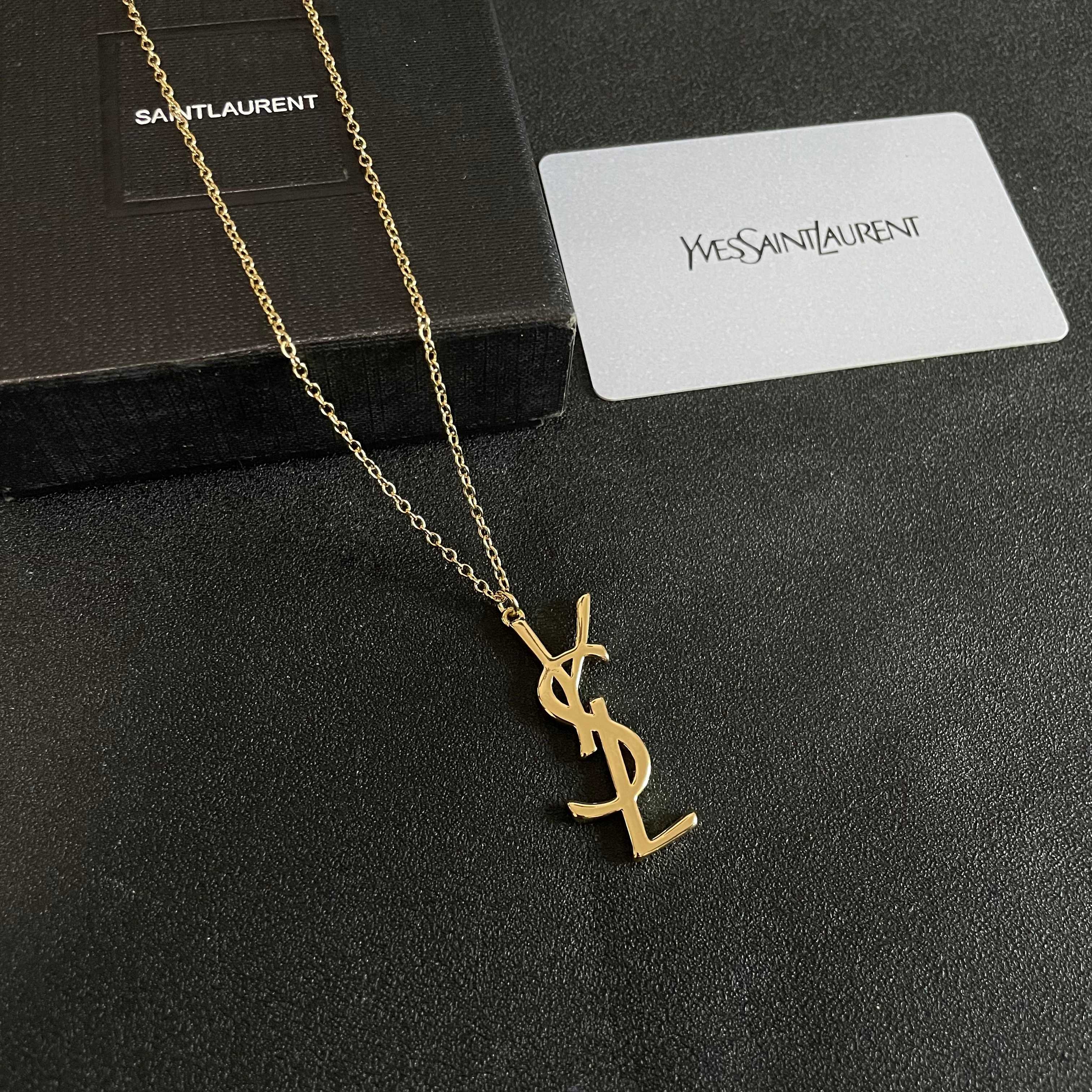 High-Quality Necklaces-50