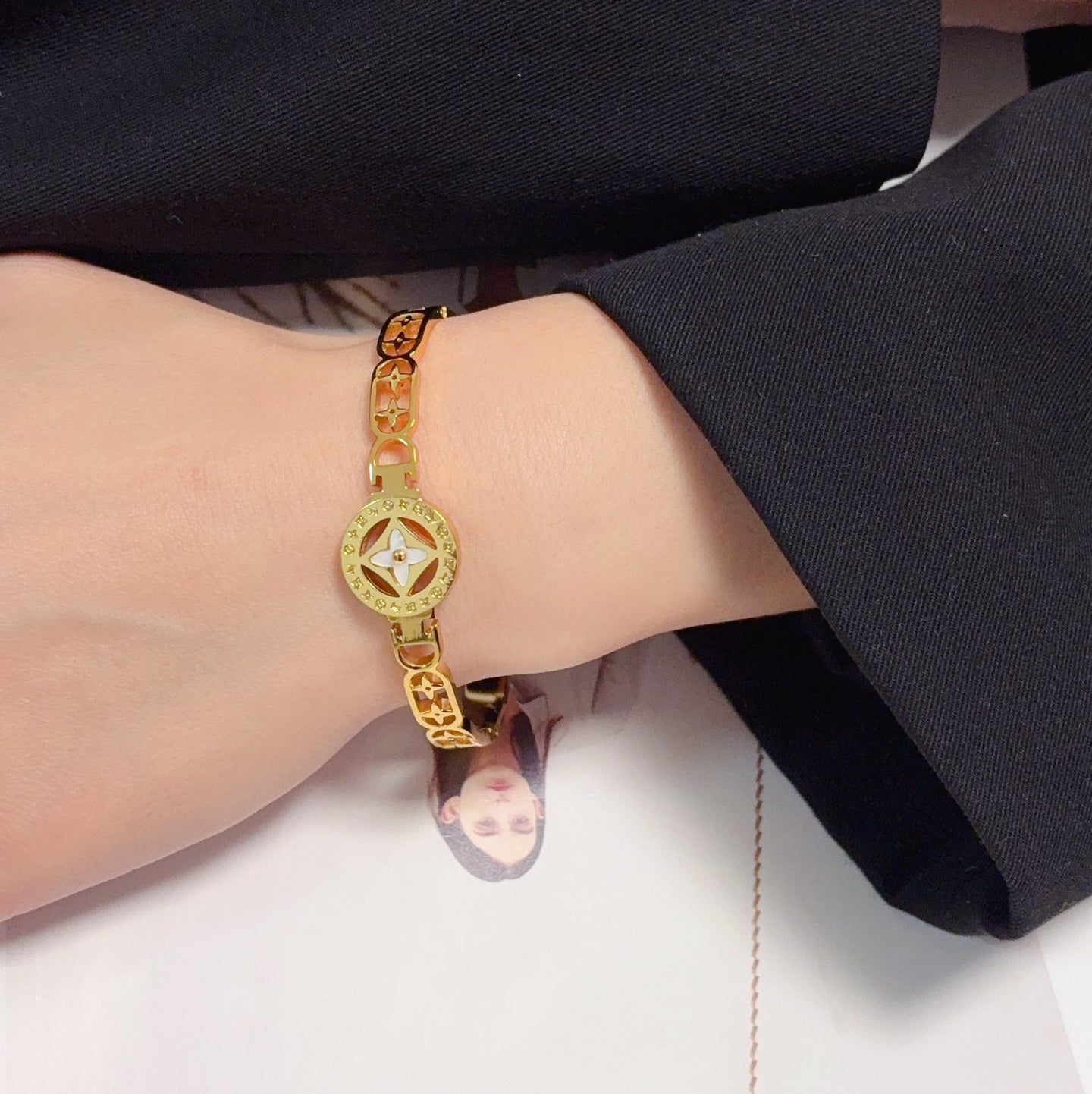 High-Quality Bracelets-20