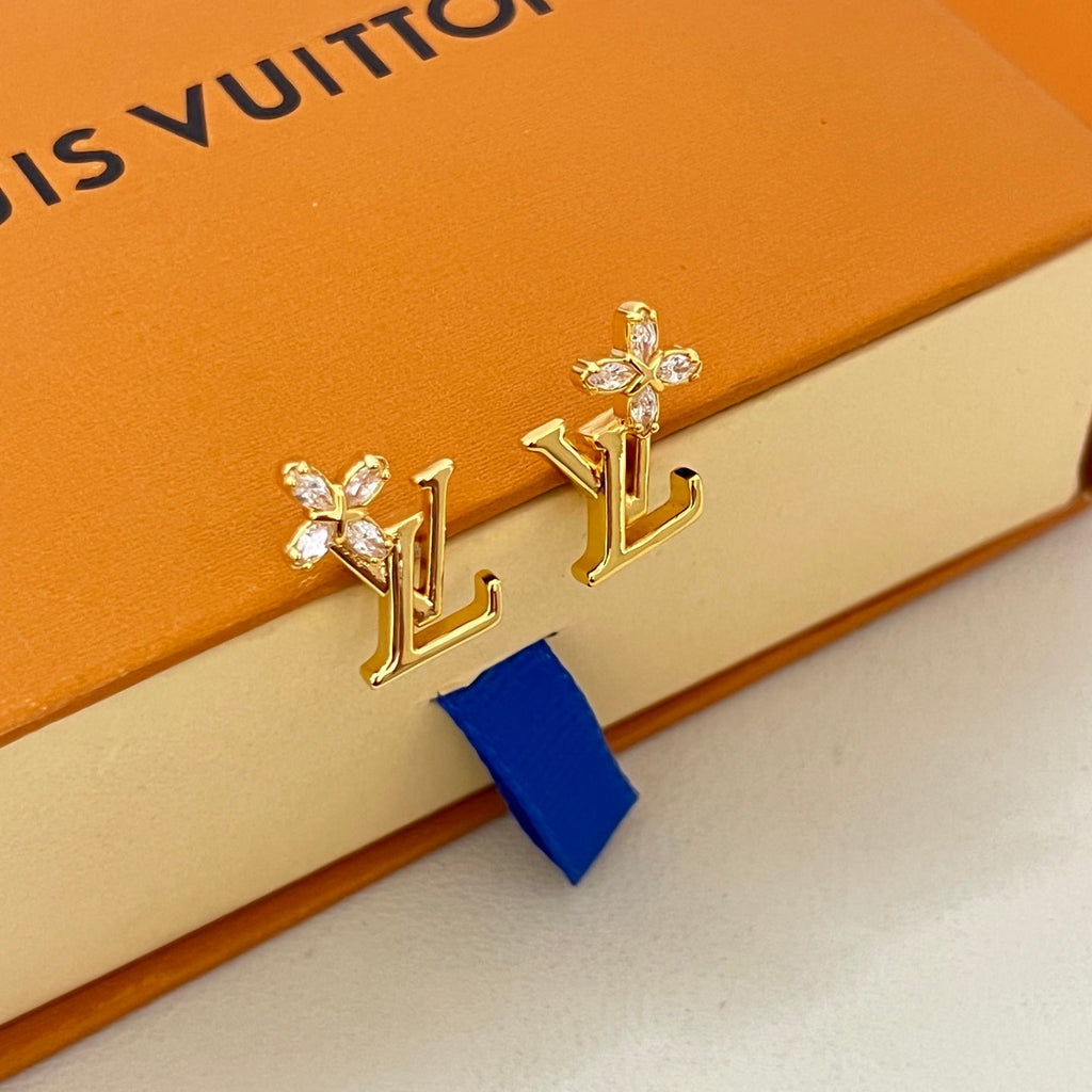 High-Quality Stud Earrings-7