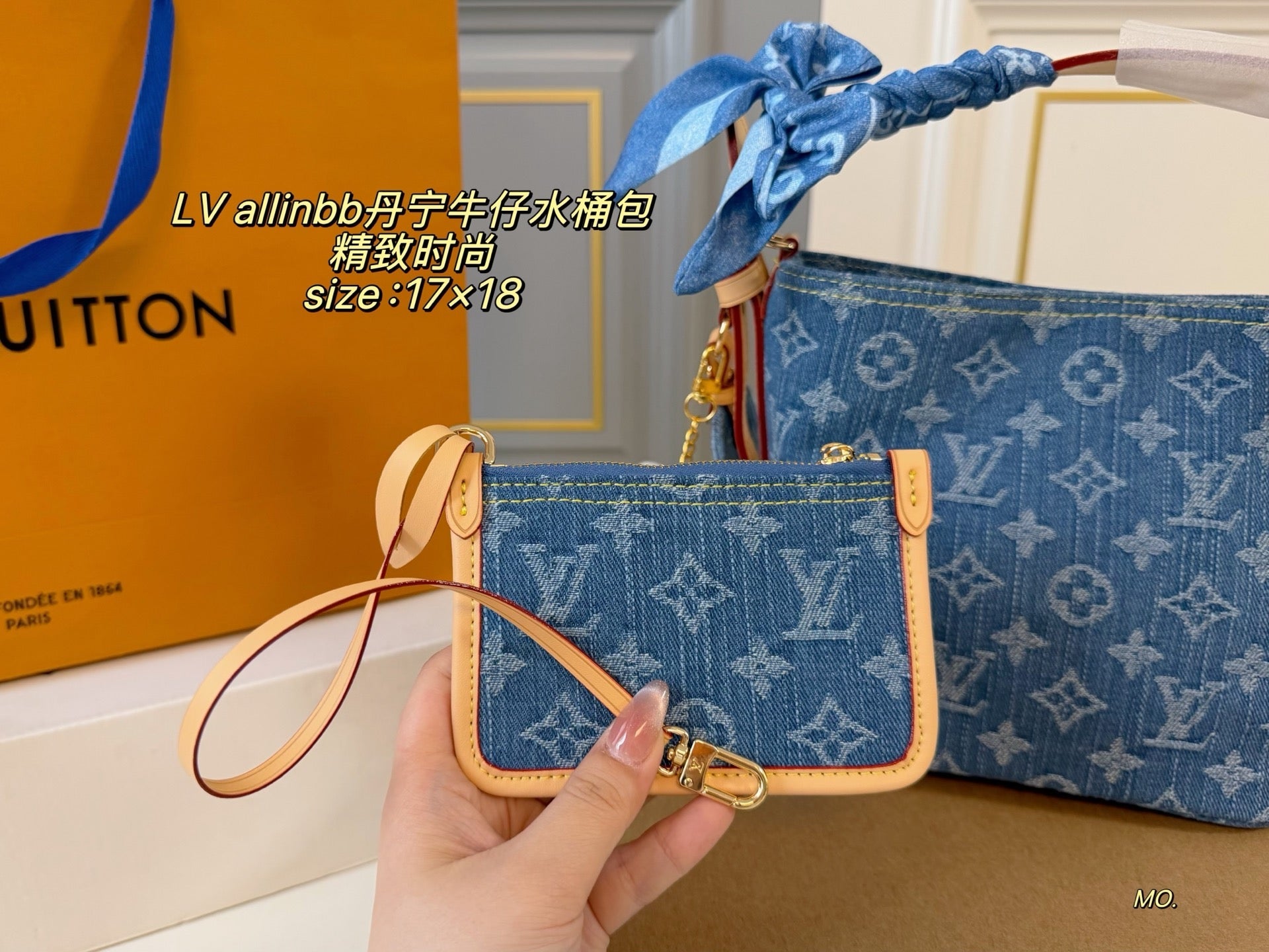 High-End Women's Fashion Handbags-9