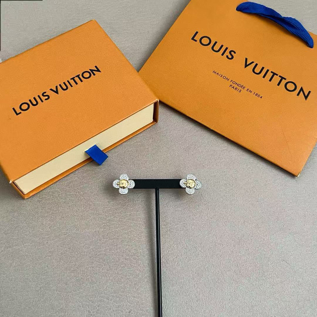 High-Quality Sunflower Stud Earrings