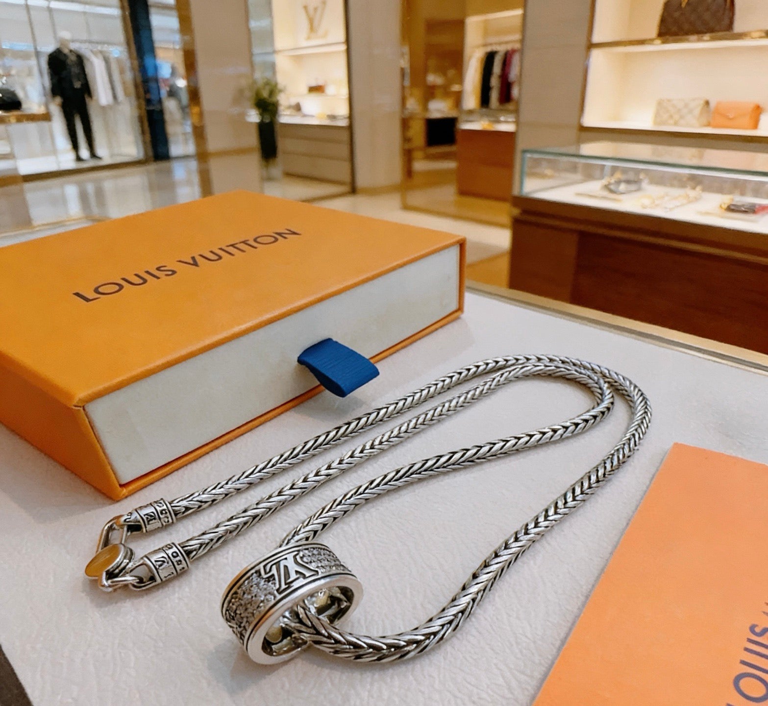 Trendy & Stylish Matching Couple Necklaces