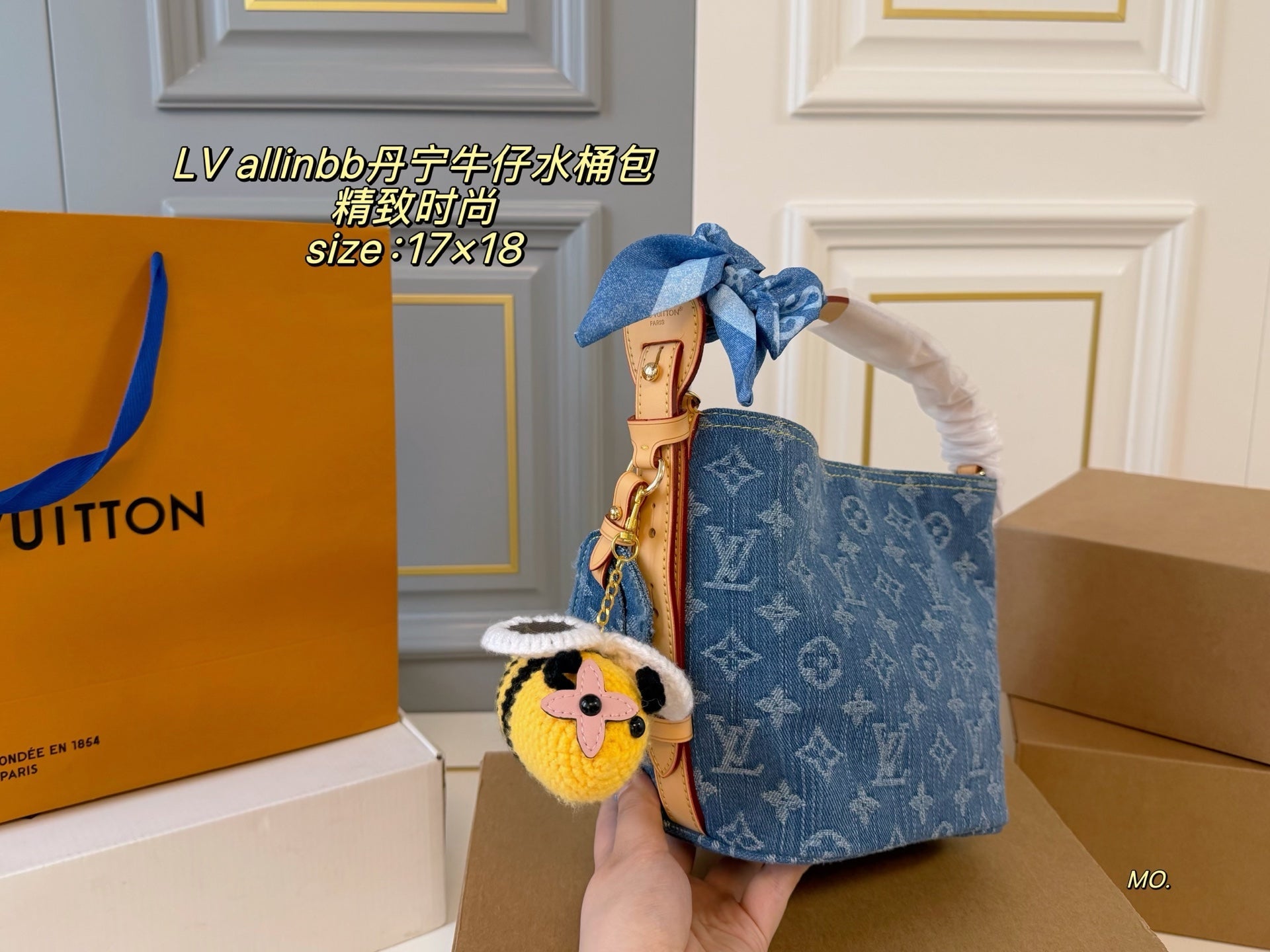 High-End Women's Fashion Handbags-9
