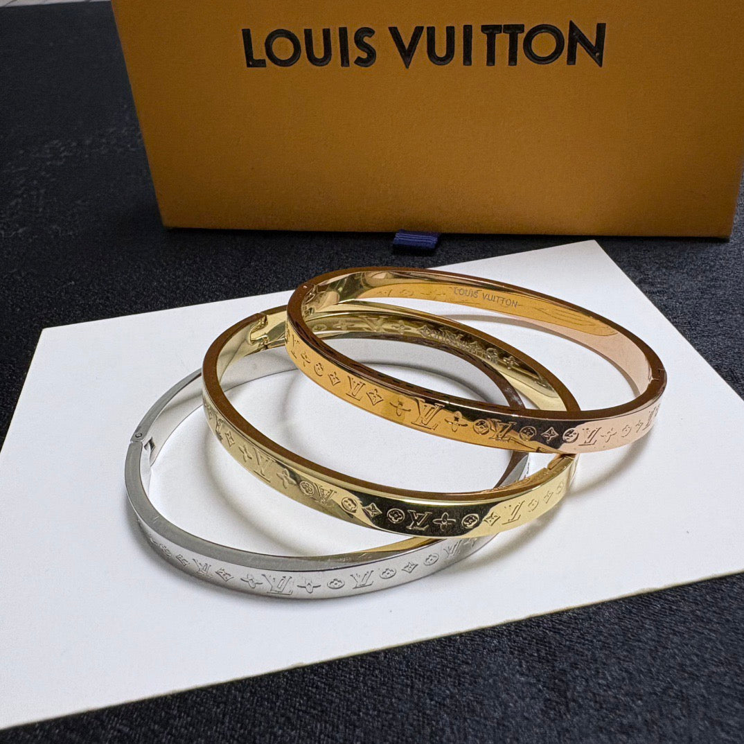High-Quality Bracelets-21