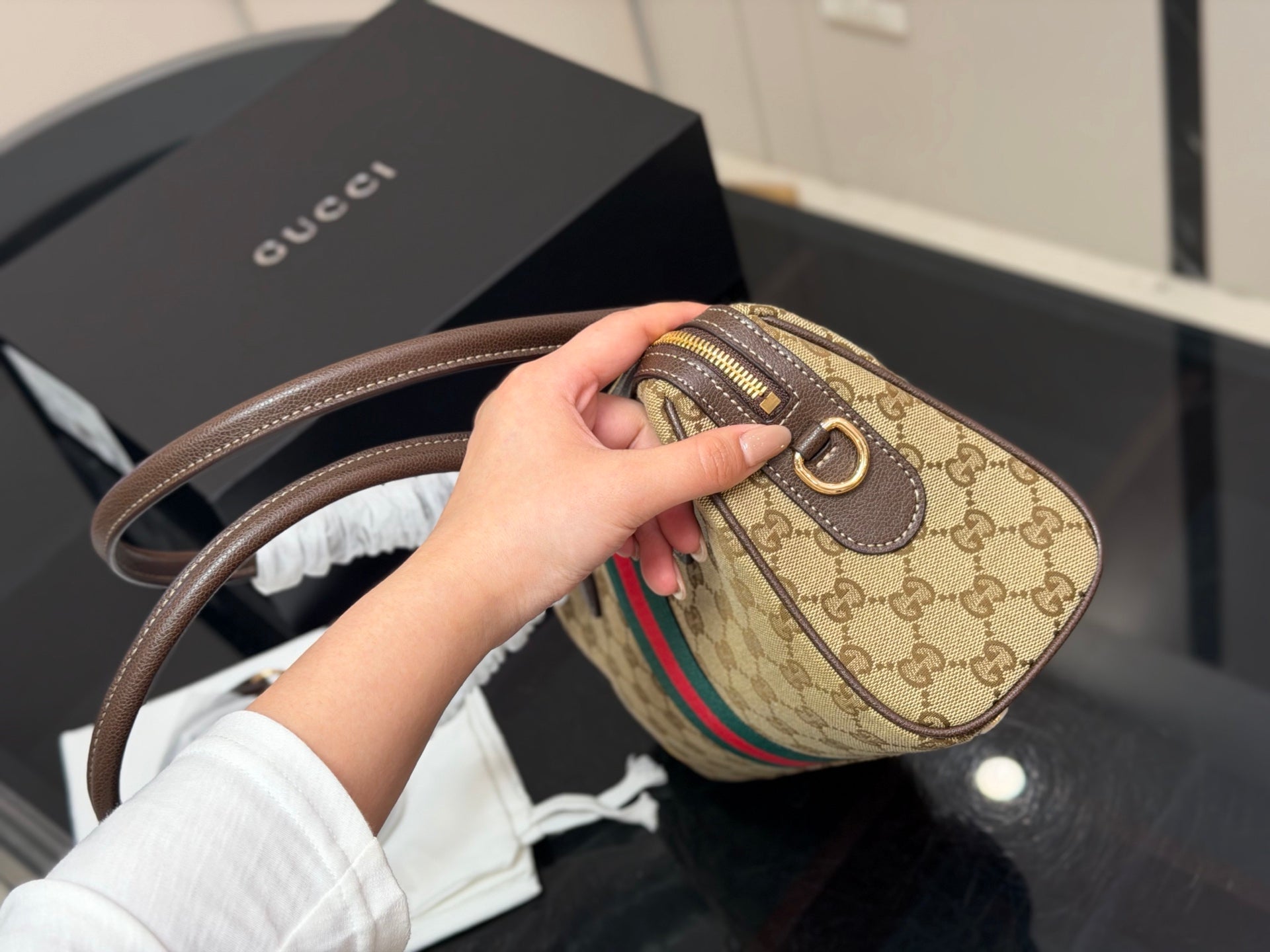 Premium Fashion Travel Bags-2277