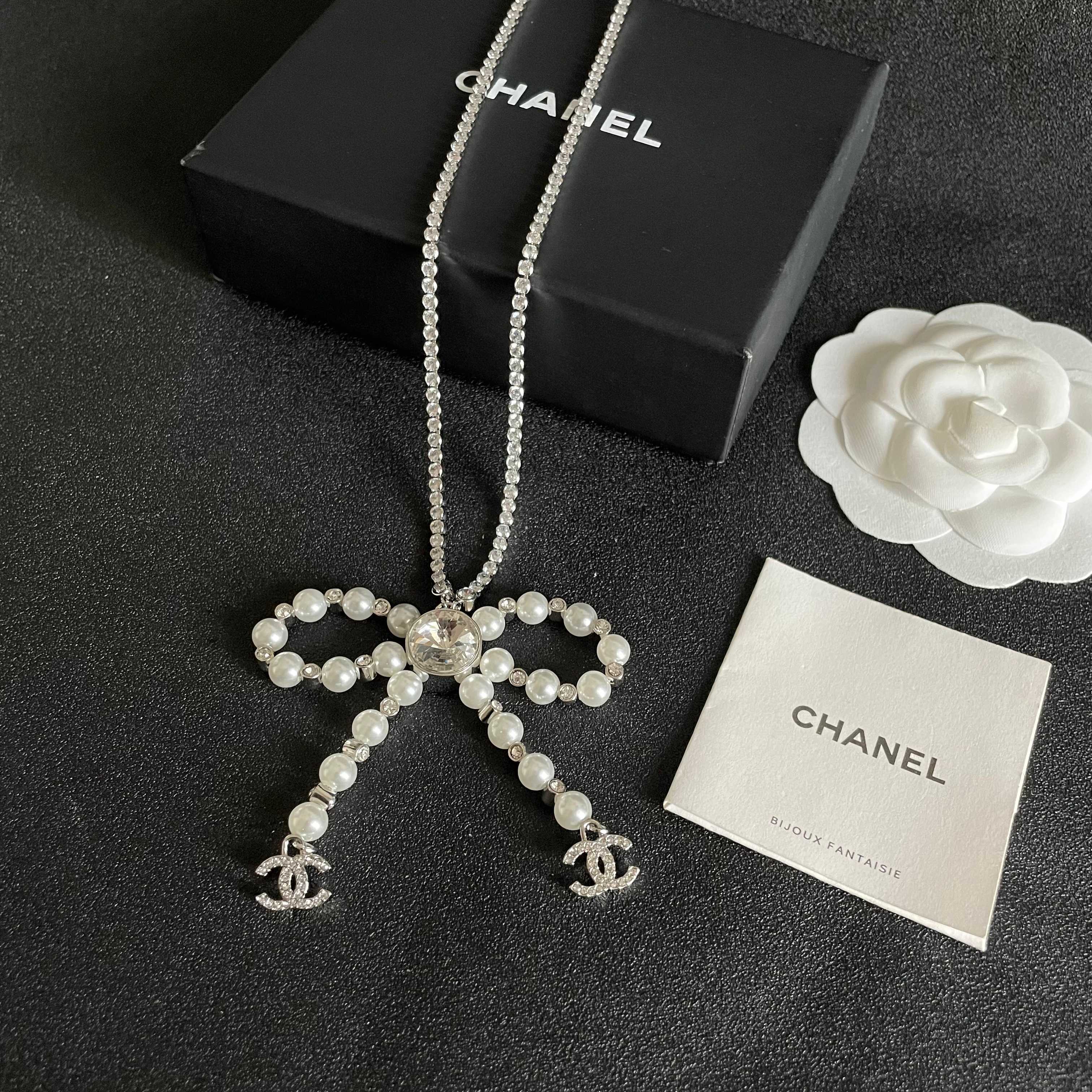 High-Quality Necklaces-160
