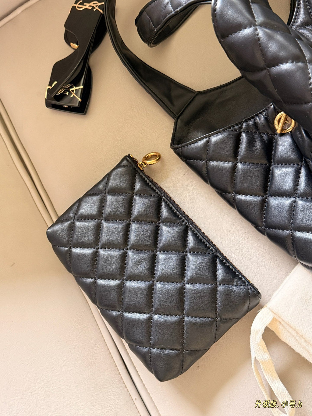 Luxury and Contemporary-Luxury Handbags Crafted Exclusively for Elegant Ladies-4