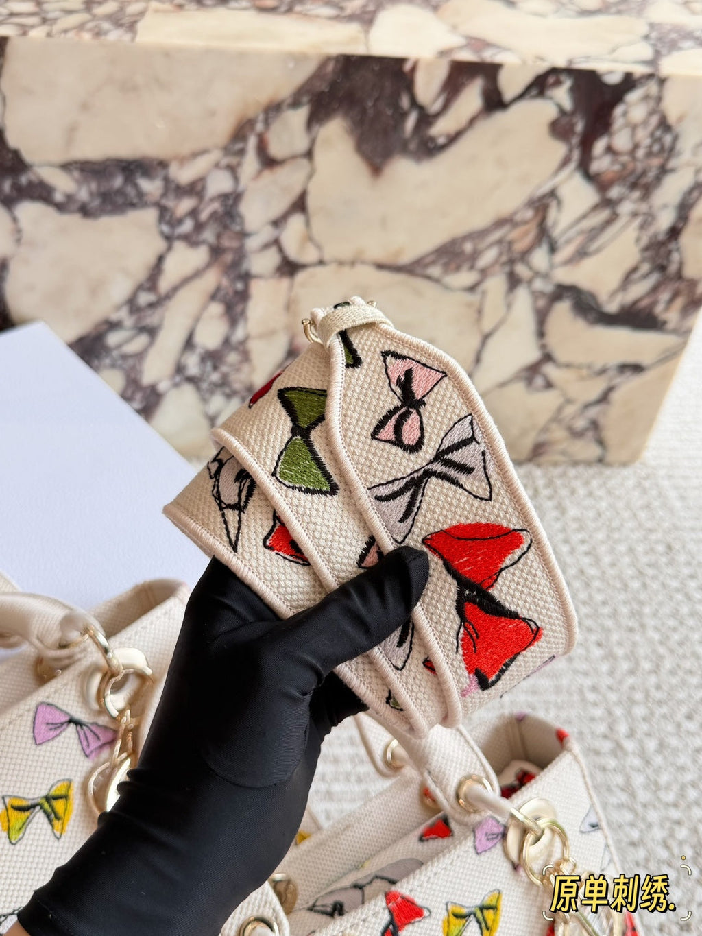 High-End Women's Fashion Handbags-4