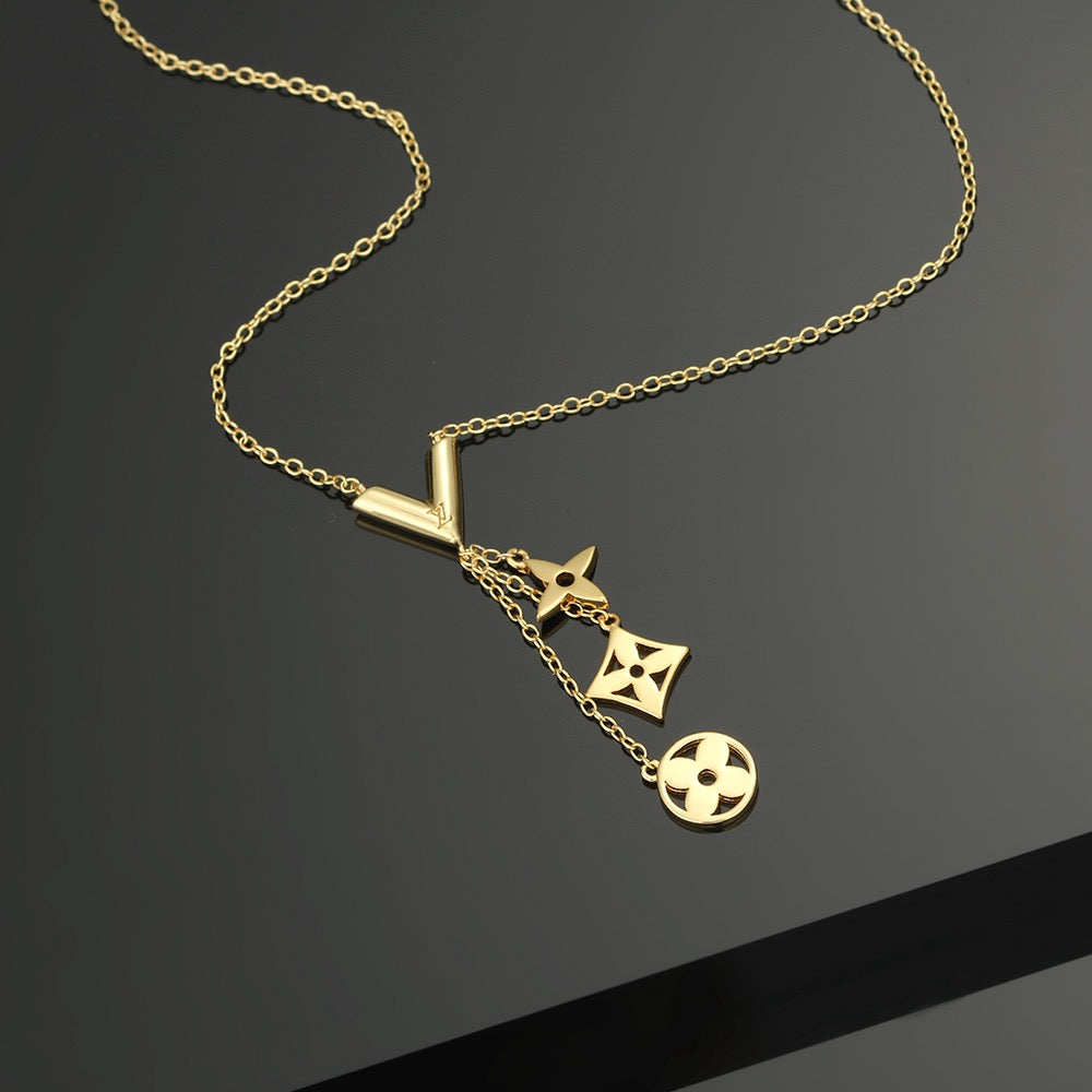 High-Quality Necklace-aa