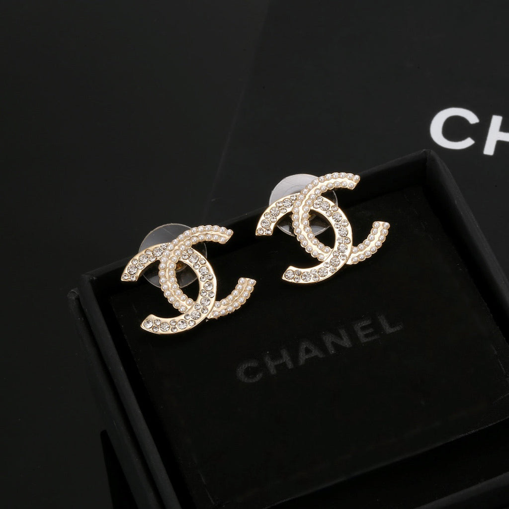 High-Quality Stud Earrings-110