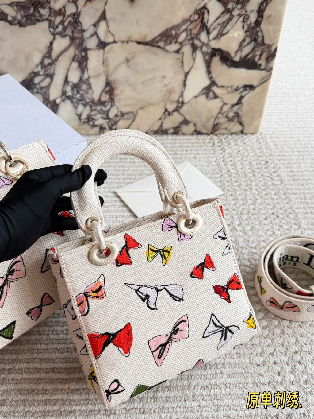 High-End Women's Fashion Handbags-4
