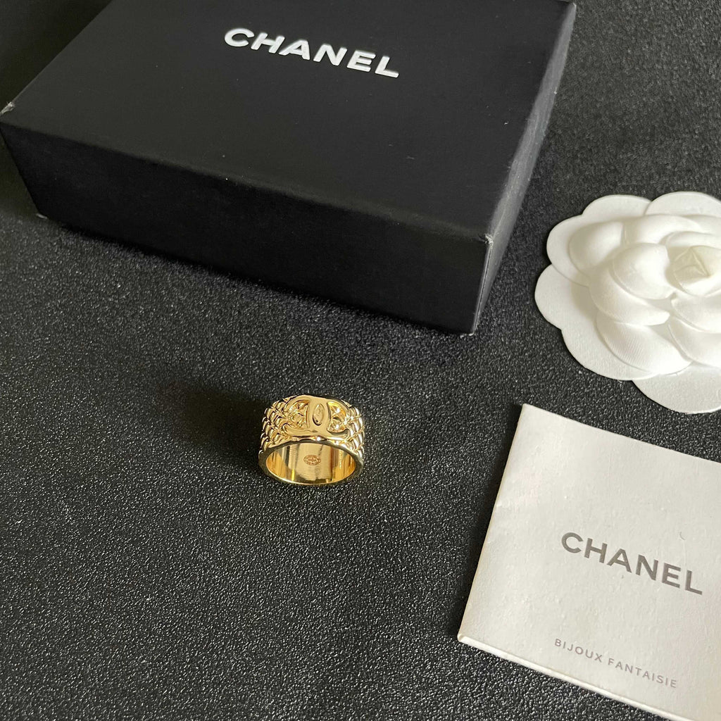 High-Quality Rings-192