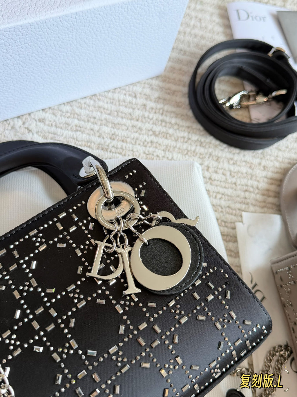 High-End Women's Fashion Handbags-5