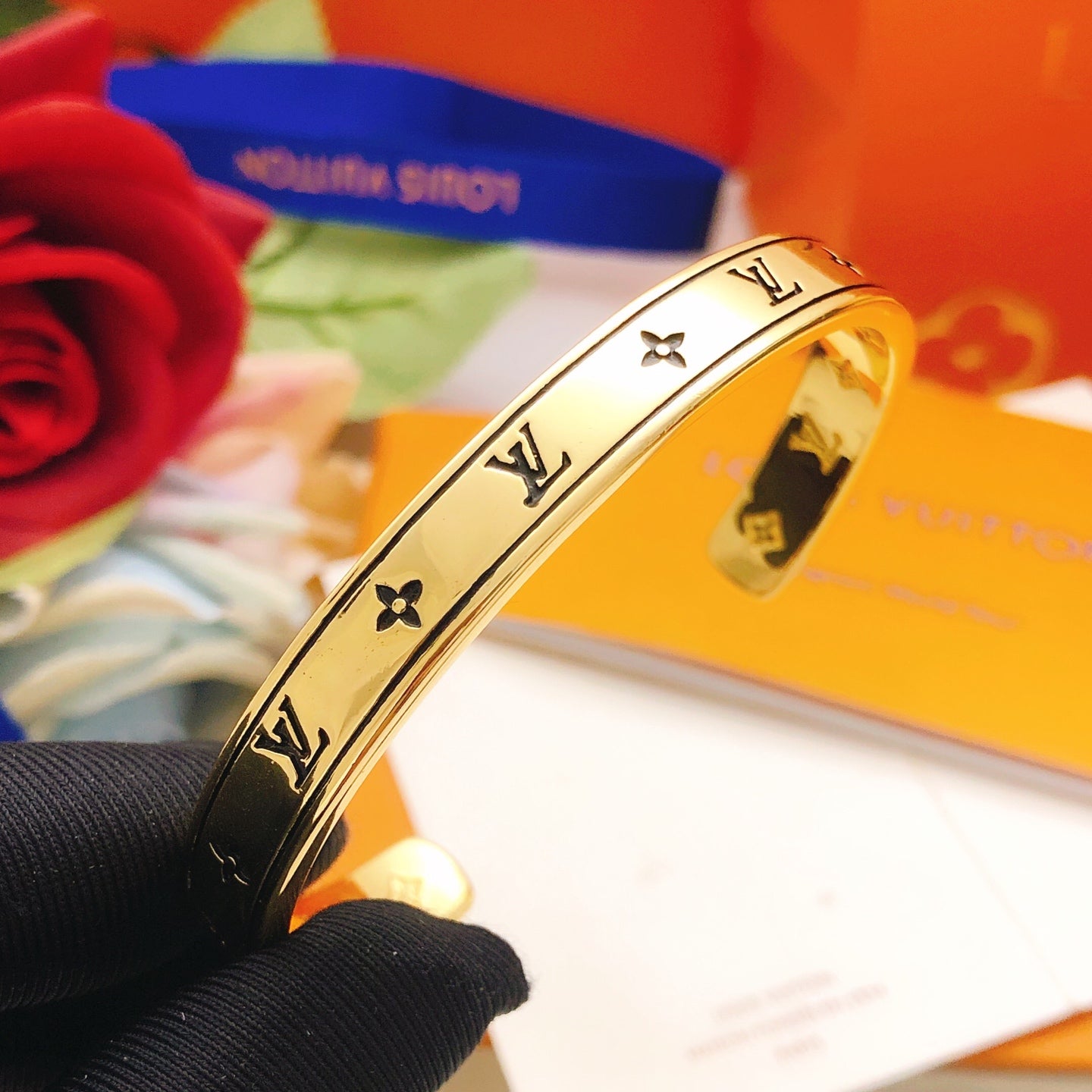 High-Quality Polished Bangle