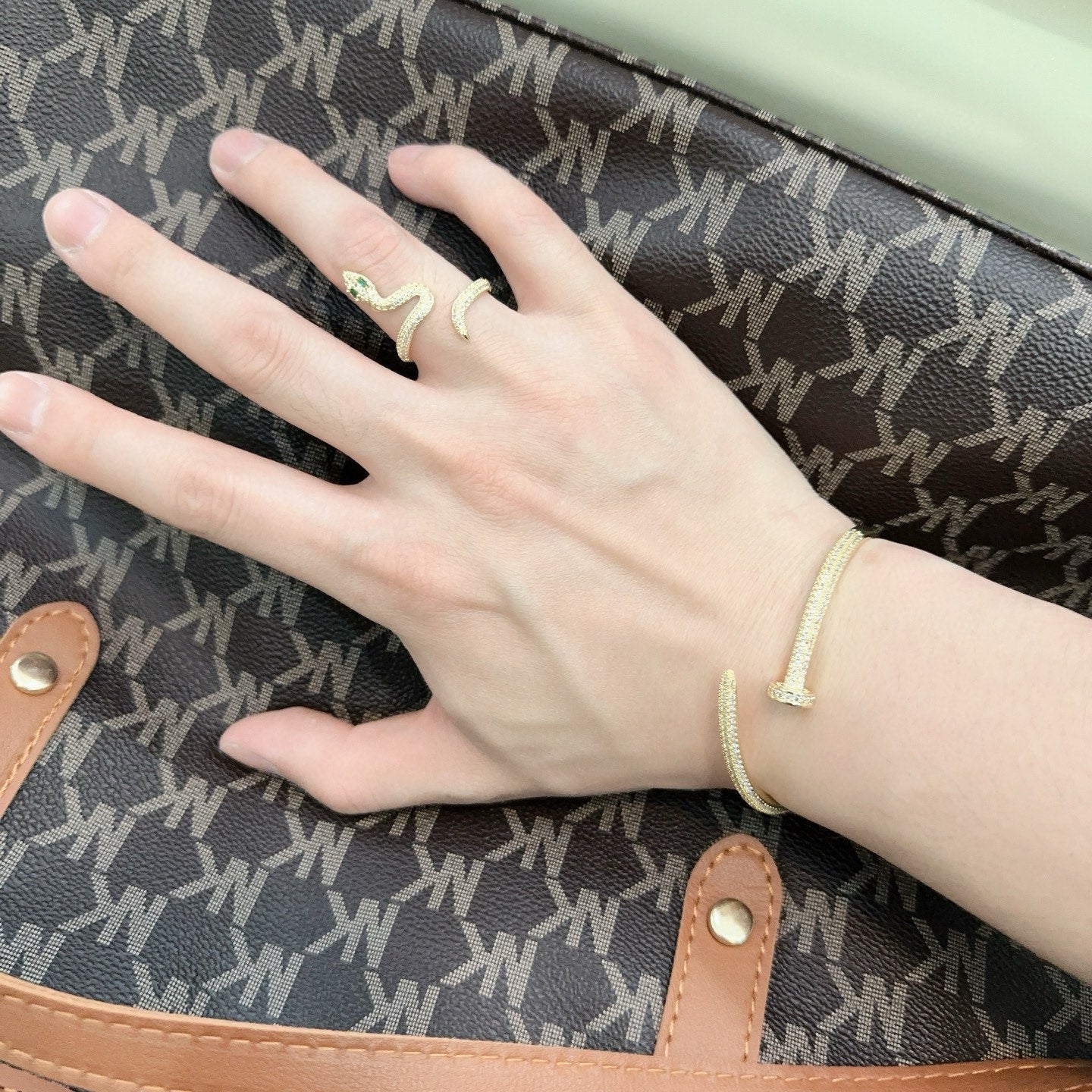 High-Quality Bracelets-61
