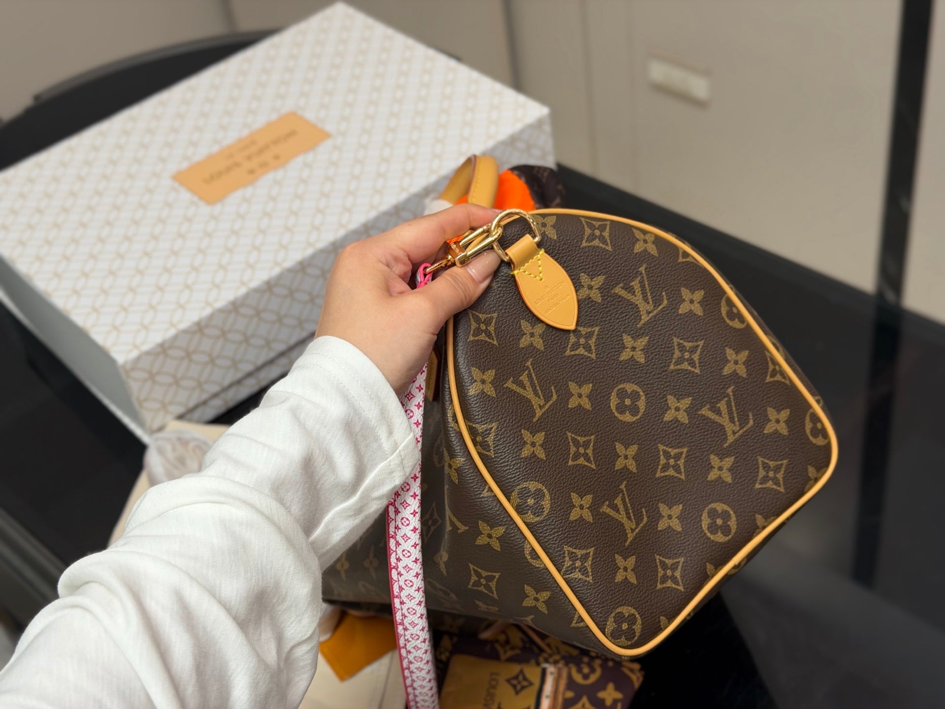 Premium Fashion Travel Bags-22